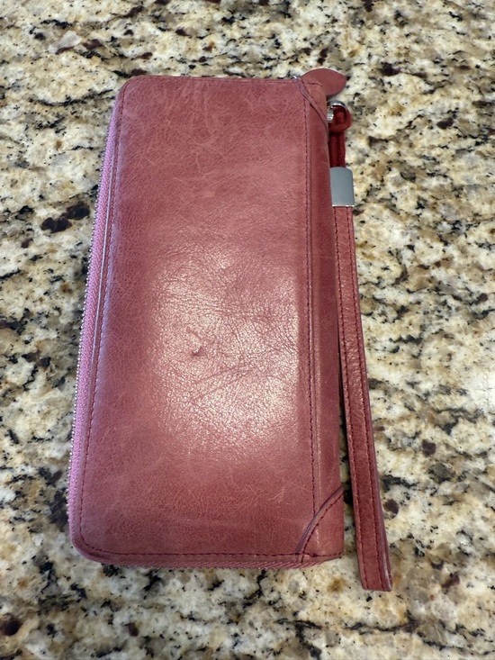 Doris & Jacky Handbags - Doris & Jacky rose leather rectangular zip wallet wristlet